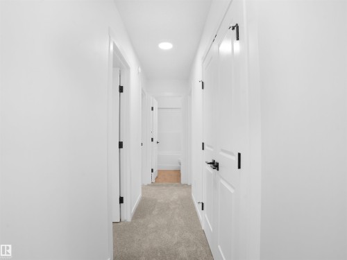 67 525 Secord Boulevard, Edmonton, AB - Indoor Photo Showing Other Room
