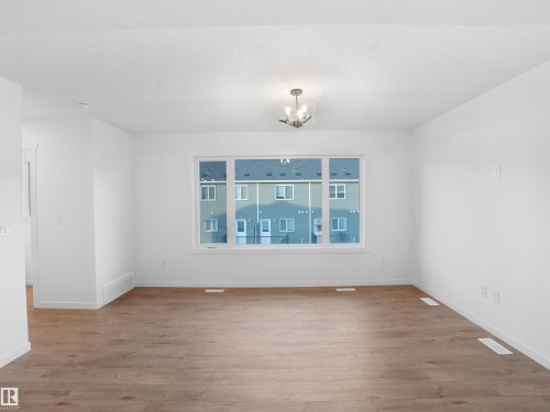 67 525 Secord Boulevard, Edmonton, AB - Indoor Photo Showing Other Room