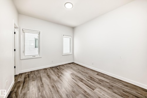 3247 Chernowski Way, Edmonton, AB - Indoor Photo Showing Other Room