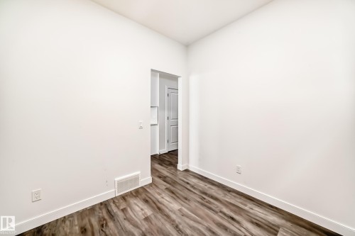 3247 Chernowski Way, Edmonton, AB - Indoor Photo Showing Other Room