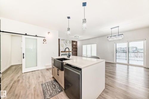 3247 Chernowski Way, Edmonton, AB - Indoor Photo Showing Kitchen