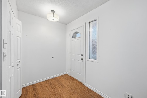 10810 132 Avenue, Edmonton, AB - Indoor Photo Showing Other Room