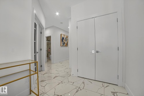 15023 15 Street, Edmonton, AB - Indoor Photo Showing Other Room