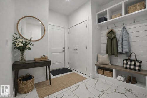 15023 15 Street, Edmonton, AB - Indoor Photo Showing Other Room