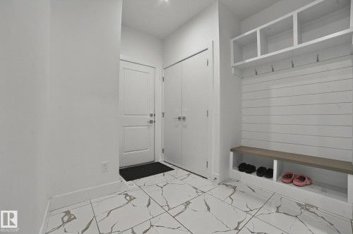 15023 15 Street, Edmonton, AB - Indoor Photo Showing Other Room