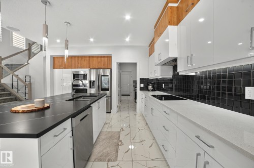 15023 15 Street, Edmonton, AB - Indoor Photo Showing Kitchen With Double Sink With Upgraded Kitchen