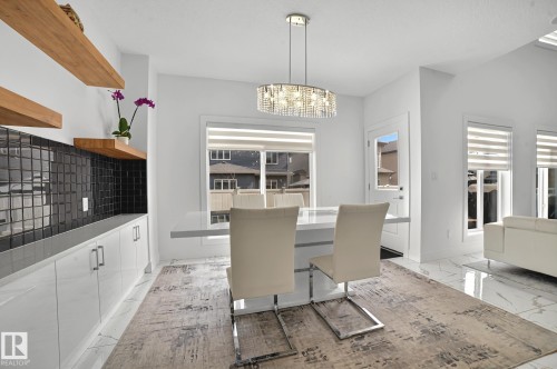 15023 15 Street, Edmonton, AB - Indoor Photo Showing Other Room