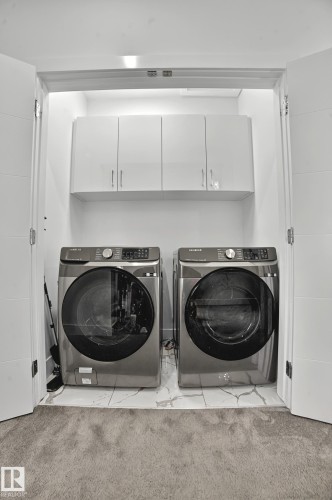 15023 15 Street, Edmonton, AB - Indoor Photo Showing Laundry Room
