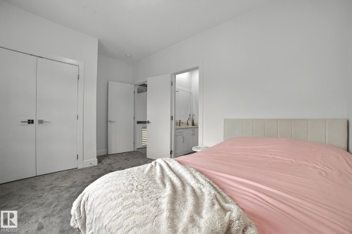15023 15 Street, Edmonton, AB - Indoor Photo Showing Bedroom