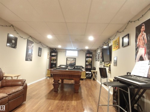 10792 165 Street, Edmonton, AB - Indoor Photo Showing Other Room