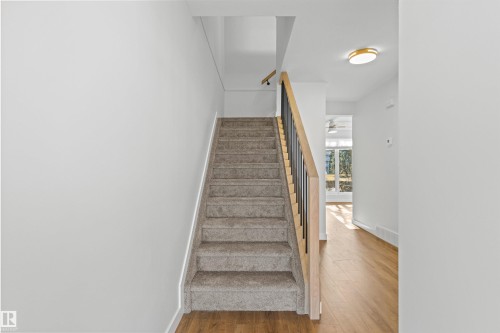 2935 109 Street, Edmonton, AB - Indoor Photo Showing Other Room