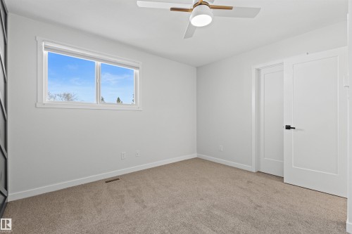 2935 109 Street, Edmonton, AB - Indoor Photo Showing Other Room