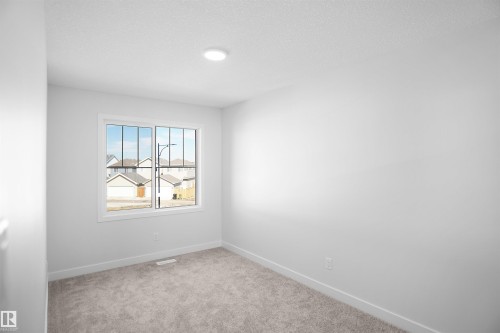 20940 16 Avenue, Edmonton, AB - Indoor Photo Showing Other Room