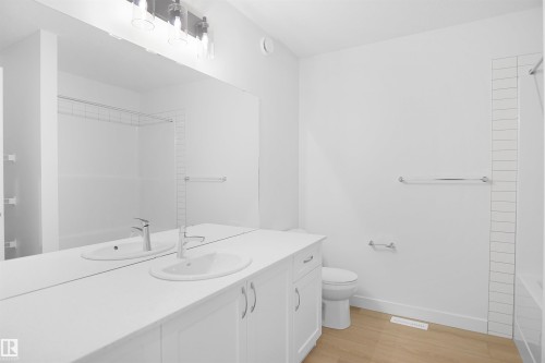2237 194A Street, Edmonton, AB - Indoor Photo Showing Bathroom