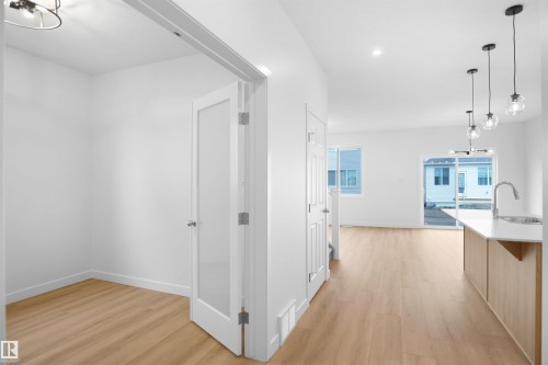 2237 194A Street, Edmonton, AB - Indoor Photo Showing Other Room