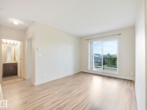 317 1144 Adamson Drive, Edmonton, AB - Indoor Photo Showing Other Room