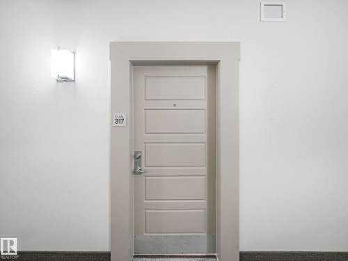 317 1144 Adamson Drive, Edmonton, AB -  Photo Showing Other Room