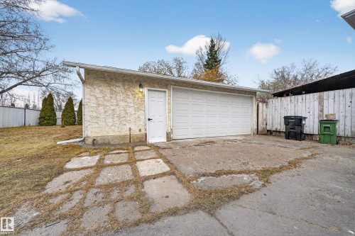 7820 22 Avenue, Edmonton, AB - Outdoor