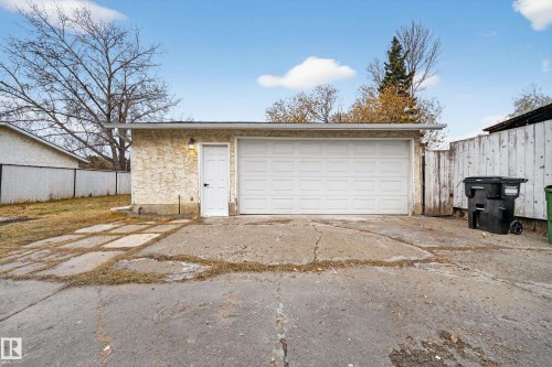 7820 22 Avenue, Edmonton, AB - Outdoor