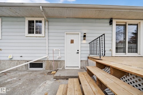 7820 22 Avenue, Edmonton, AB - Outdoor With Exterior