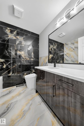 7820 22 Avenue, Edmonton, AB - Indoor