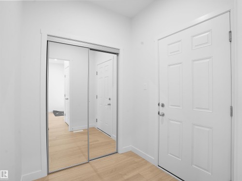 9716 Carson Place, Edmonton, AB - Indoor Photo Showing Other Room