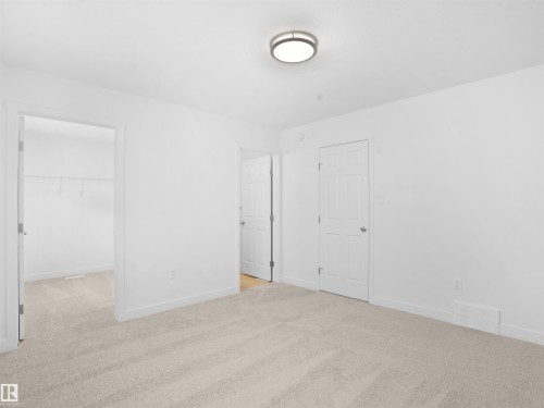 9730 Carson Place, Edmonton, AB - Indoor Photo Showing Other Room