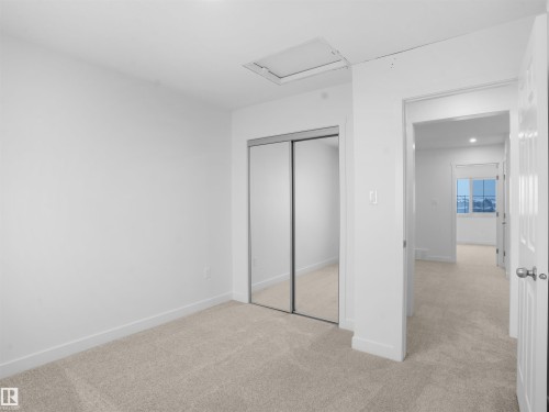 9730 Carson Place, Edmonton, AB - Indoor Photo Showing Other Room