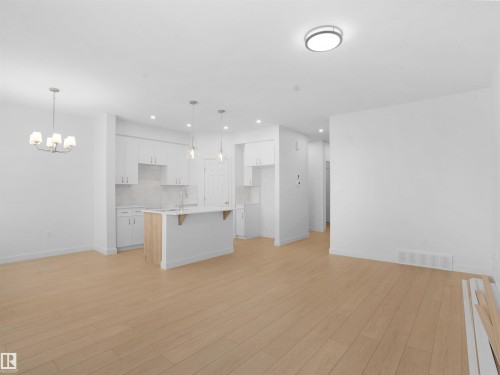 9730 Carson Place, Edmonton, AB - Indoor Photo Showing Kitchen