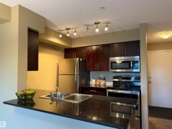 214 274 MCCONACHIE Drive  Edmonton, AB T5Y 3N4