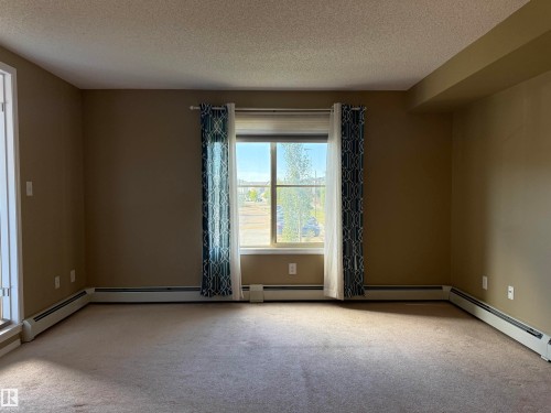 214 274 Mcconachie Drive, Edmonton, AB - Indoor Photo Showing Other Room