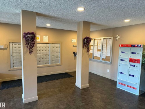 214 274 Mcconachie Drive, Edmonton, AB - Indoor