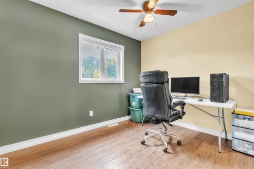 237 Birch Avenue, Cold Lake, AB - Indoor Photo Showing Office