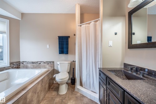 237 Birch Avenue, Cold Lake, AB - Indoor Photo Showing Bathroom