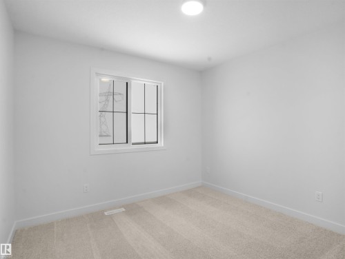 9734 Carson Place, Edmonton, AB - Indoor Photo Showing Other Room