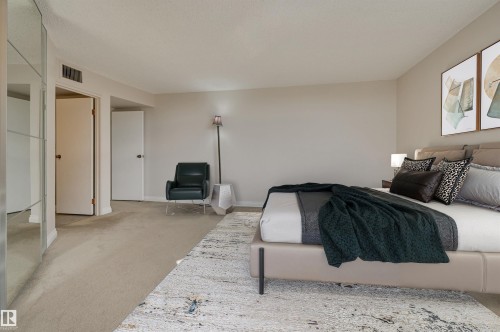 502 11710 100 Avenue, Edmonton, AB - Indoor Photo Showing Bedroom
