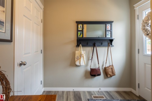 4437 38 Street, Beaumont, AB - Indoor Photo Showing Other Room