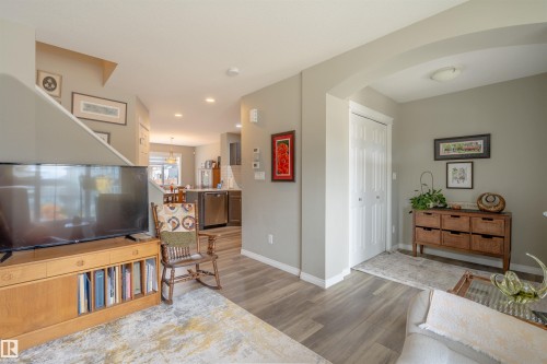 4437 38 Street, Beaumont, AB - Indoor