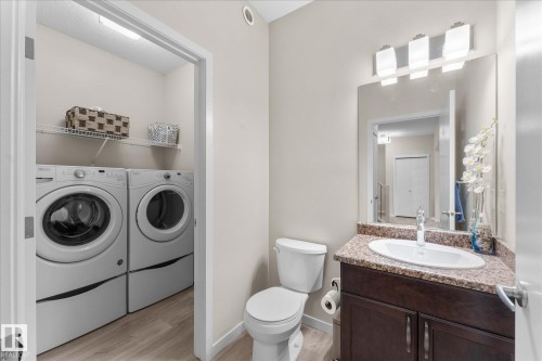 17164 47 Street, Edmonton, AB - Indoor Photo Showing Laundry Room