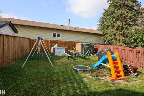 9704 104 Street, Morinville, AB - Outdoor