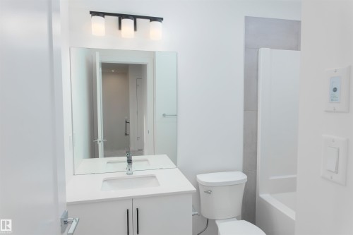4 5 Rondeau Drive, St. Albert, AB - Indoor Photo Showing Bathroom
