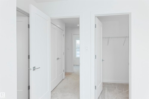 4 5 Rondeau Drive, St. Albert, AB - Indoor Photo Showing Other Room