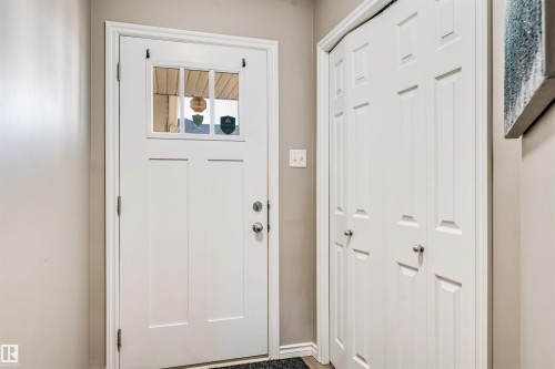 559 Ebbers Way, Edmonton, AB - Indoor Photo Showing Other Room