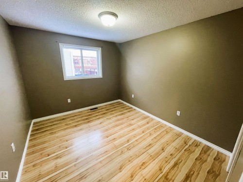 5111 49 Ave, Ardmore, AB - Indoor Photo Showing Other Room