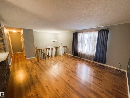 5111 49 Ave, Ardmore, AB - Indoor Photo Showing Other Room