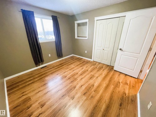 5111 49 Ave, Ardmore, AB - Indoor Photo Showing Other Room