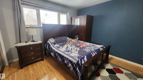115 Ekota Crescent, Edmonton, AB - Indoor Photo Showing Bedroom