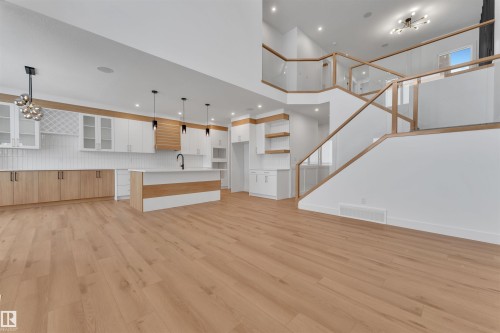 744 Astoria Way, Devon, AB - Indoor