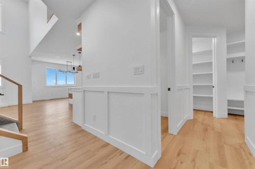 744 Astoria Way, Devon, AB - Indoor Photo Showing Other Room