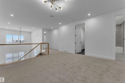 744 Astoria Way, Devon, AB - Indoor Photo Showing Other Room